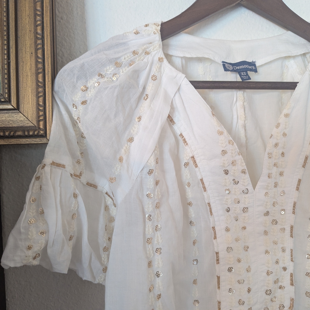 NWT Democracy Petite Embroidered Woven Top In Ecru (Sold Out Online)